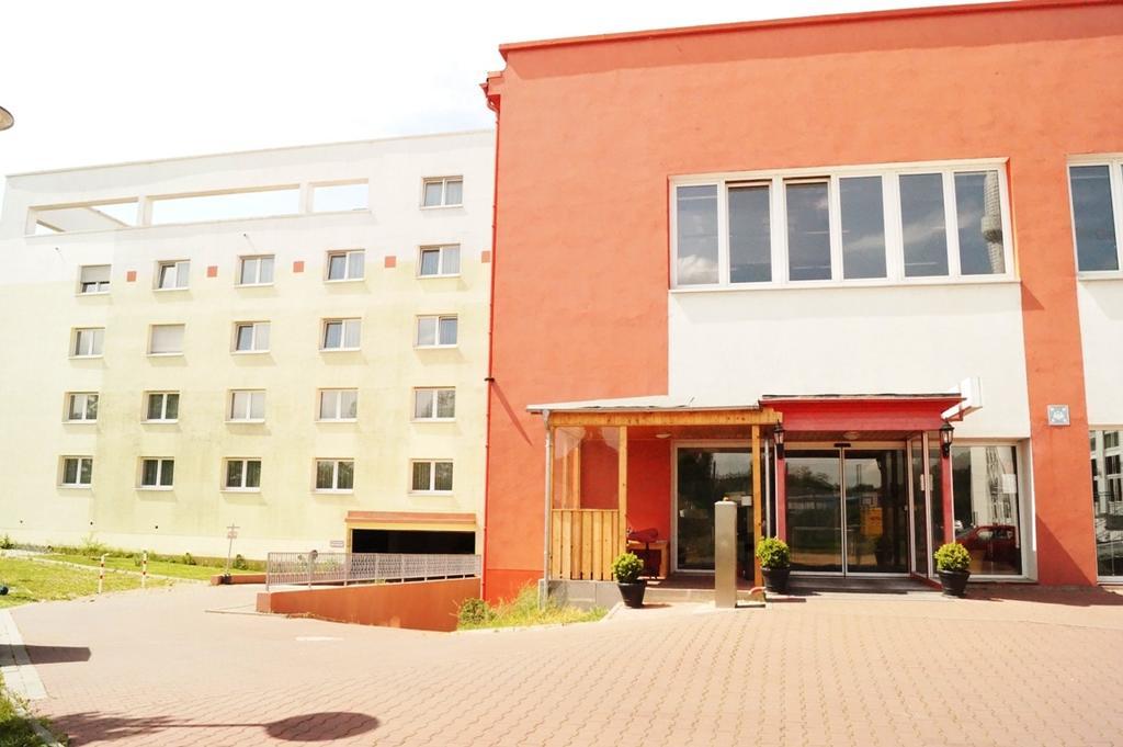 Hotel Reuterhof Darmstadt Bagian luar foto