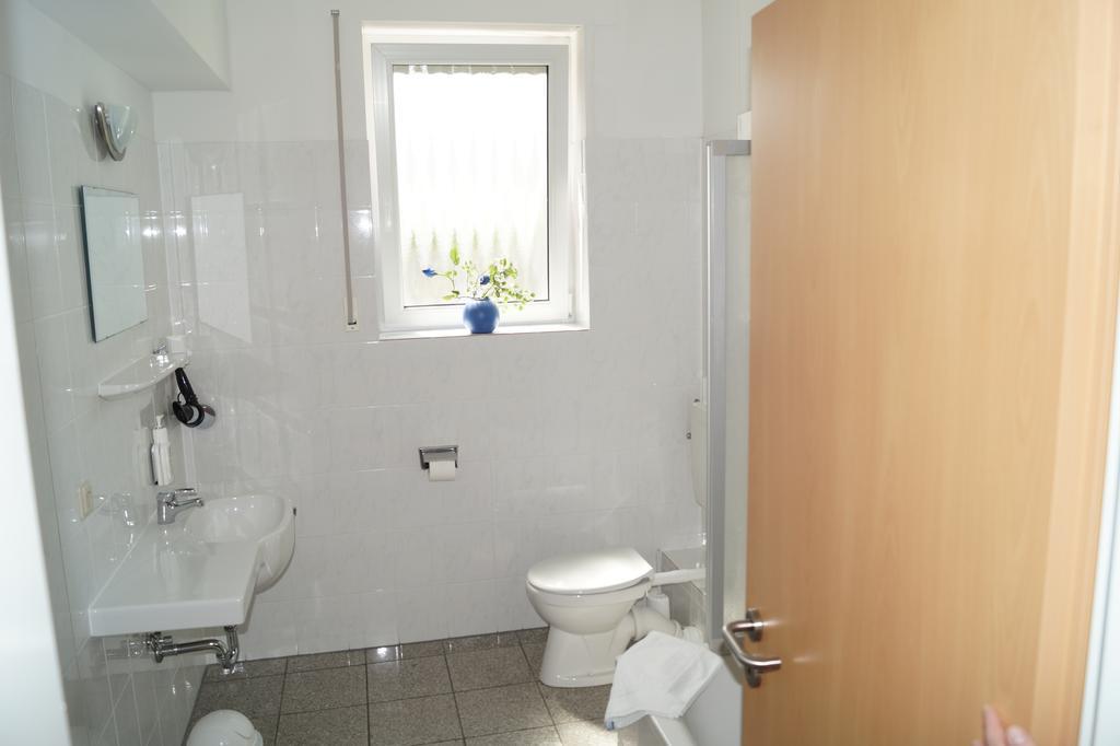 Hotel Reuterhof Darmstadt Bagian luar foto