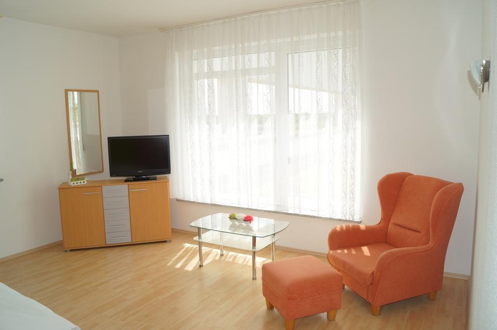 Hotel Reuterhof Darmstadt Bagian luar foto