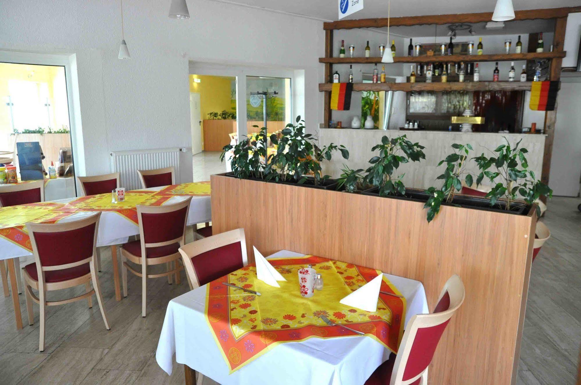 Hotel Reuterhof Darmstadt Bagian luar foto